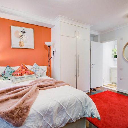 3-Bedroom, 3-Baths Apartment In Super Posh Marylebone, Central London, W1 エクステリア 写真